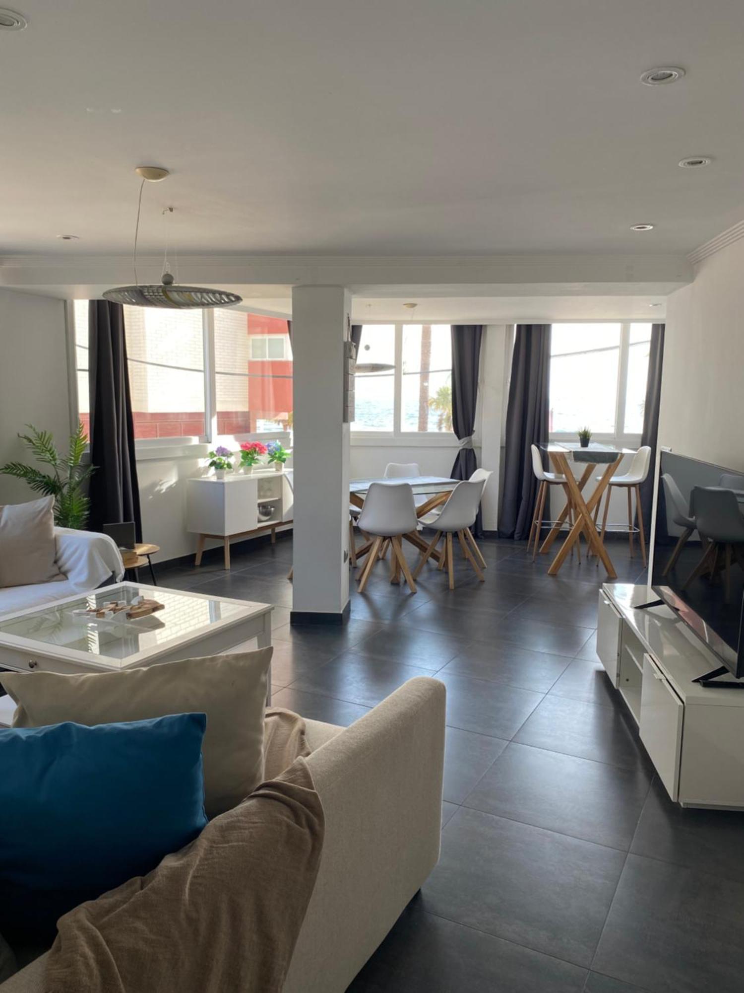 Apartamento Torre Yago Primera Linea Playa Benidorm Con Wi-Fi & Ac الغرفة الصورة